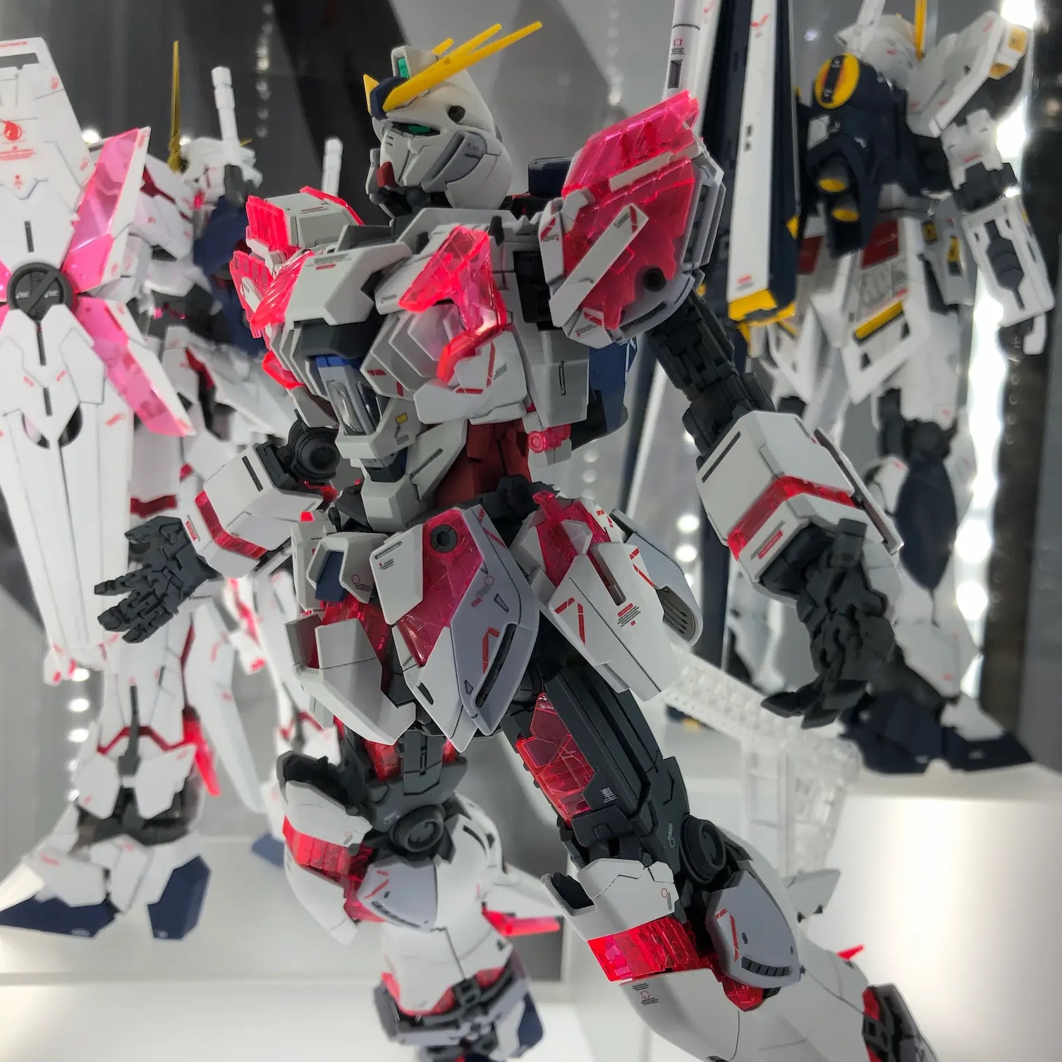 MG 1/100 Zガンダム Ver.Kaに関連する販売・再販・予約受付中の定価